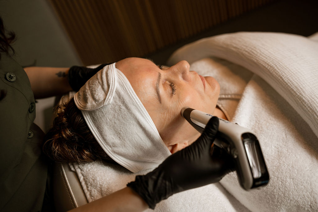 Microneedling dermapen